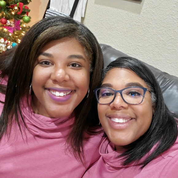 Meet your Posher, Alesha - Picture 1 of 1